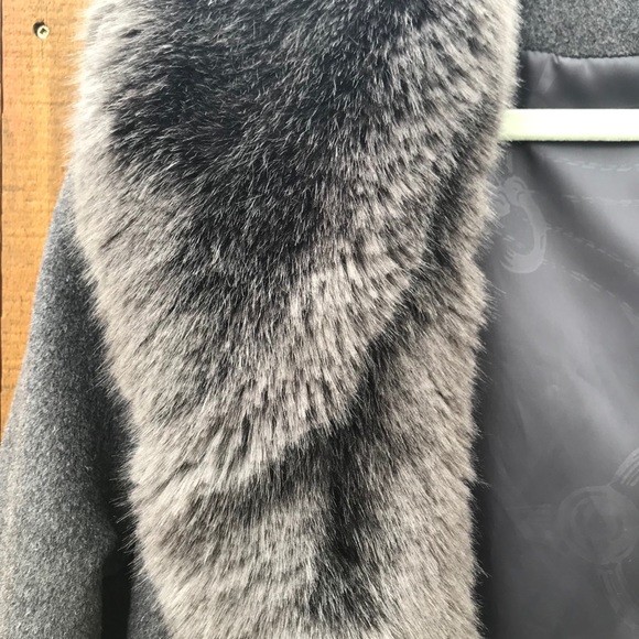 Ralph Lauren Coat - Picture 8 of 12